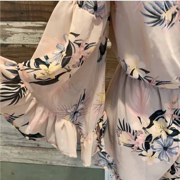 Hint of Blush | Across the Shoulder Romper - Picture 9 of 15